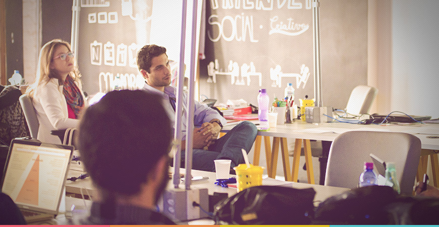 dia.log comunicação total | trampos.co